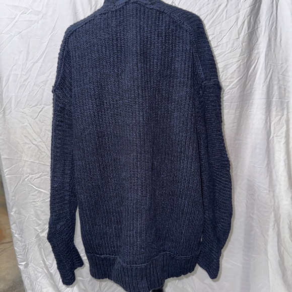 Cardigan - Picture 3 of 4